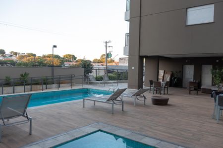Apartamento para alugar com 40m², 2 quartos e 1 vaga Apartamento para alugar com 40m², 2 quartos e 1 vagaÁrea comum - Piscina