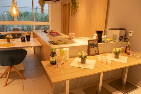 Apartamento para alugar com 40m², 2 quartos e 1 vaga Apartamento para alugar com 40m², 2 quartos e 1 vagaÁrea comum - Salão de festas