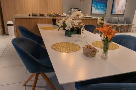 Apartamento para alugar com 40m², 2 quartos e 1 vaga Apartamento para alugar com 40m², 2 quartos e 1 vagaÁrea comum - Salão de festas