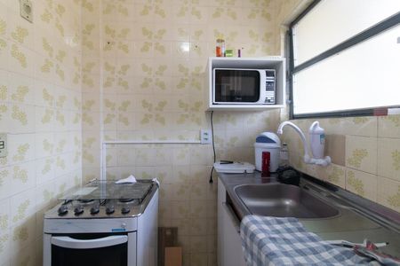 Cozinha de apartamento para alugar com 1 quarto, 40m² em Centro Histórico, Porto Alegre