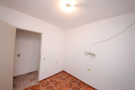 Casa para alugar com 1 quarto, 40m² em Parque Luis Mucciolo, São Paulo