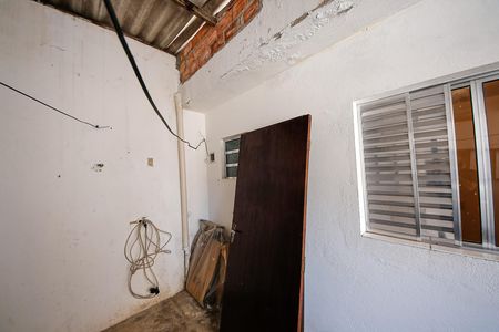 Casa para alugar com 1 quarto, 40m² em Parque Luis Mucciolo, São Paulo