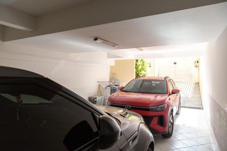 Garagem de casa à venda com 4 quartos, 125m² em Vila Rosalia, Guarulhos