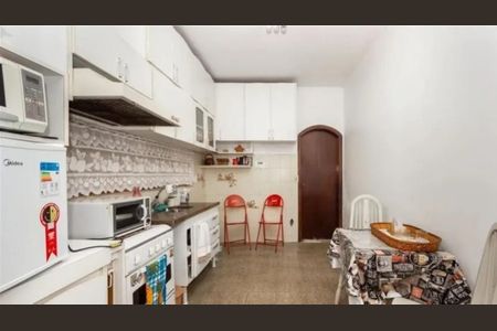 Foto 05 de casa à venda com 4 quartos, 166m² em Vila Gomes Cardim, São Paulo
