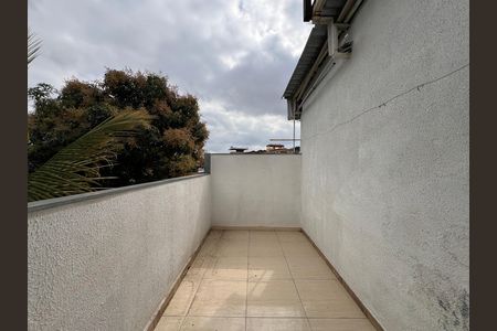 Varanda de apartamento para alugar com 2 quartos, 70m² em Milanez, Contagem