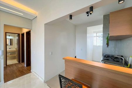 Cozinha de apartamento para alugar com 3 quartos, 85m² em Graça, Belo Horizonte