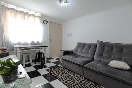 Sala de apartamento para alugar com 2 quartos, 43m² em Jardim Santa Teresa, Mogi das Cruzes