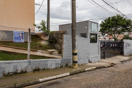 Apartamento para alugar com 43m², 2 quartos e 1 vaga Apartamento para alugar com 43m², 2 quartos e 1 vagaFachada