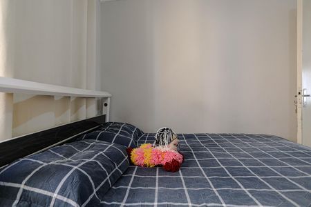 Quarto 1 de apartamento para alugar com 2 quartos, 43m² em Jardim Santa Teresa, Mogi das Cruzes