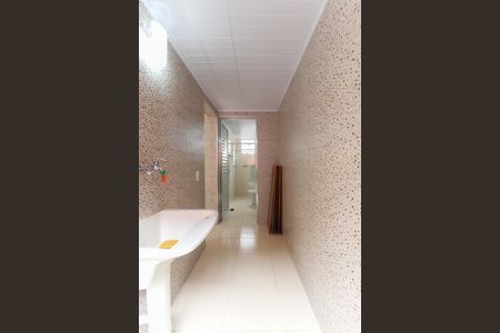 Área de Serviço de apartamento para alugar com 2 quartos, 48m² em Conjunto Habitacional Inácio Monteiro, São Paulo
