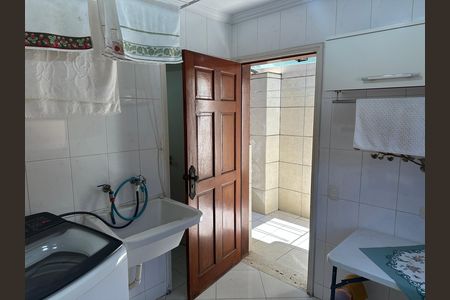 Área de Serviço de casa de condomínio à venda com 2 quartos, 342m² em Colinas da Anhanguera, Santana de Parnaíba