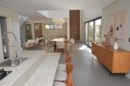 vista ampla da sala de jantar de casa de condomínio à venda com 3 quartos, 238m² em Gramadão, Jundiaí