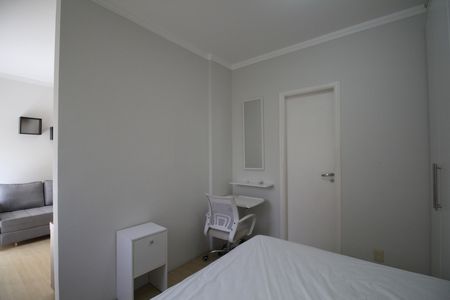 Quarto  de kitnet/studio para alugar com 1 quarto, 32m² em Parque Fernanda, São Paulo