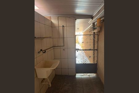 Casa à venda com 250m², 5 quartos e 3 vagas Casa à venda com 250m², 5 quartos e 3 vagasÁrea comum