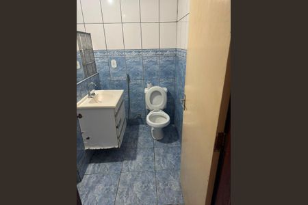 Casa à venda com 250m², 5 quartos e 3 vagas Casa à venda com 250m², 5 quartos e 3 vagasBanheiro de serviço