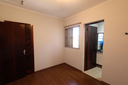 Quarto 1 - Suíte 1 de casa para alugar com 4 quartos, 199m² em Campo Grande, São Paulo