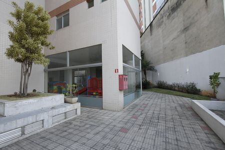Área comum de apartamento para alugar com 3 quartos, 86m² em Vila Paris, Belo Horizonte