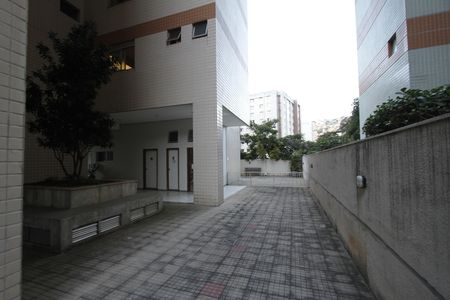 Área comum de apartamento para alugar com 3 quartos, 86m² em Vila Paris, Belo Horizonte