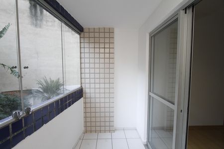 Varanda da Sala de apartamento para alugar com 3 quartos, 86m² em Vila Paris, Belo Horizonte
