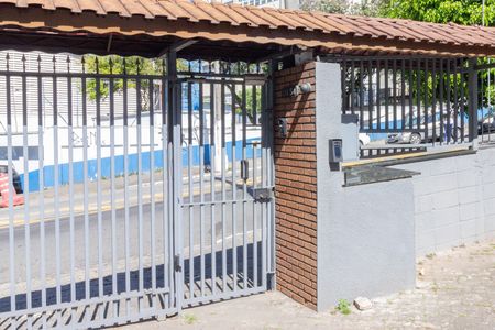 Entrada/Saída Portaria de apartamento à venda com 2 quartos, 60m² em Jardim Maristela, São Paulo