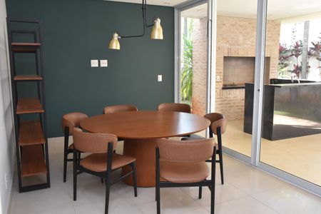 Sala de Jantar de casa de condomínio à venda com 3 quartos, 269m² em Cidade Santos Dumont, Jundiaí