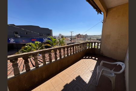 Casa à venda com 4 quartos, 197m² em Qr 404, Brasília