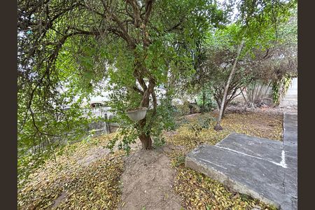 Quintal de casa para alugar com 2 quartos, 72m² em Praça Seca, Rio de Janeiro