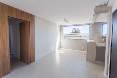 Sala de apartamento à venda com 3 quartos, 72m² em Santa Tereza, Belo Horizonte