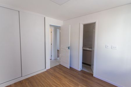 Suíte de apartamento à venda com 3 quartos, 72m² em Santa Tereza, Belo Horizonte
