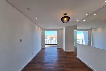 Apartamento para alugar com 64m², 3 quartos e 1 vaga Apartamento para alugar com 64m², 3 quartos e 1 vagaSala