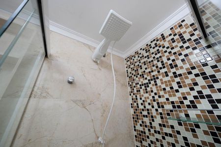 Banheiro de apartamento para alugar com 1 quarto, 36m² em Jardim Santa Teresinha, São Paulo