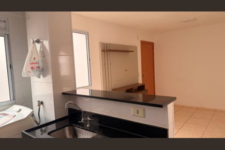 Apartamento para alugar com 43m², 2 quartos e 2 vagasCozinha