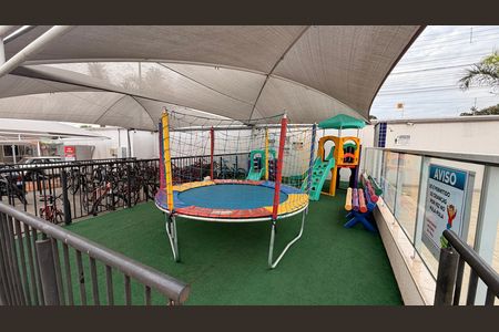 Apartamento para alugar com 43m², 2 quartos e 2 vagasÁrea comum - Playground