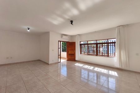 Sala de casa para alugar com 4 quartos, 210m² em Jardim Aurelia, Campinas