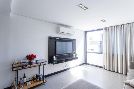 Apartamento à venda com 91m², 2 quartos e 1 vaga Apartamento à venda com 91m², 2 quartos e 1 vagaSala
