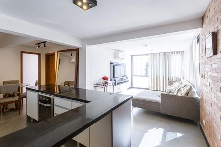 Apartamento à venda com 91m², 2 quartos e 1 vaga Apartamento à venda com 91m², 2 quartos e 1 vagaSala