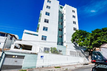 Apartamento para alugar com 3 quartos, 125m² em Floramar, Belo Horizonte