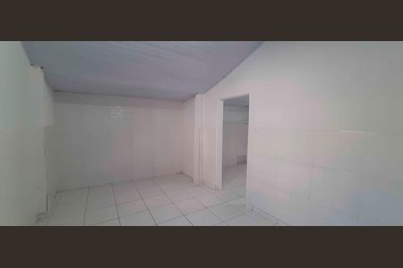 Suíte de casa para alugar com 1 quarto, 90m² em Rio Pequeno, São Paulo