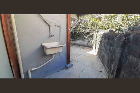 Área de serviço 2 de casa para alugar com 1 quarto, 90m² em Rio Pequeno, São Paulo