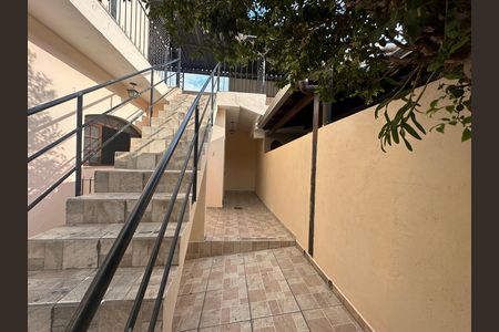 Quintal de casa para alugar com 1 quarto, 50m² em Jardim Belval, Barueri