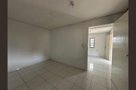 Quarto de casa para alugar com 1 quarto, 50m² em Jardim Belval, Barueri