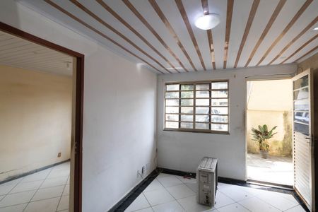 Apartamento para alugar com 2 quartos, 54m² em Cosmos, Rio de Janeiro