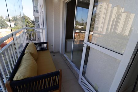 Varanda de apartamento para alugar com 2 quartos, 61m² em Vila Isa, São Paulo