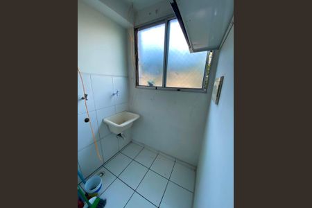 Área de serviço de apartamento para alugar com 2 quartos, 42m² em Vila Moraes, São Paulo