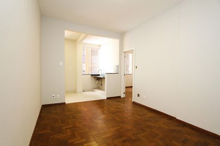 Kitnet/Studio à venda com 1 quarto, 40m² em Centro, Belo Horizonte