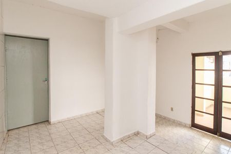 Quarto 2 de casa para alugar com 2 quartos, 70m² em Vila Gustavo, São Paulo