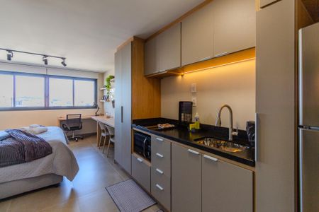 Cozinha de kitnet/studio à venda com 1 quarto, 24m² em Cidade Baixa, Porto Alegre