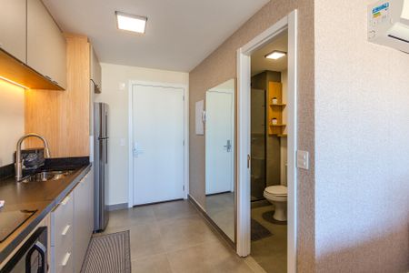 Cozinha de kitnet/studio à venda com 1 quarto, 24m² em Cidade Baixa, Porto Alegre