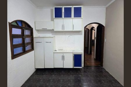 Casa à venda com 2 quartos, 234m² em Vila Curuçá, Santo André