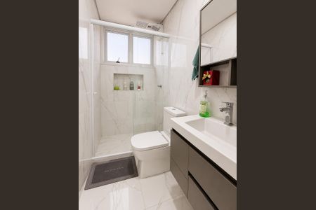 Banheiro de apartamento à venda com 2 quartos, 65m² em Cristo Redentor, Porto Alegre
